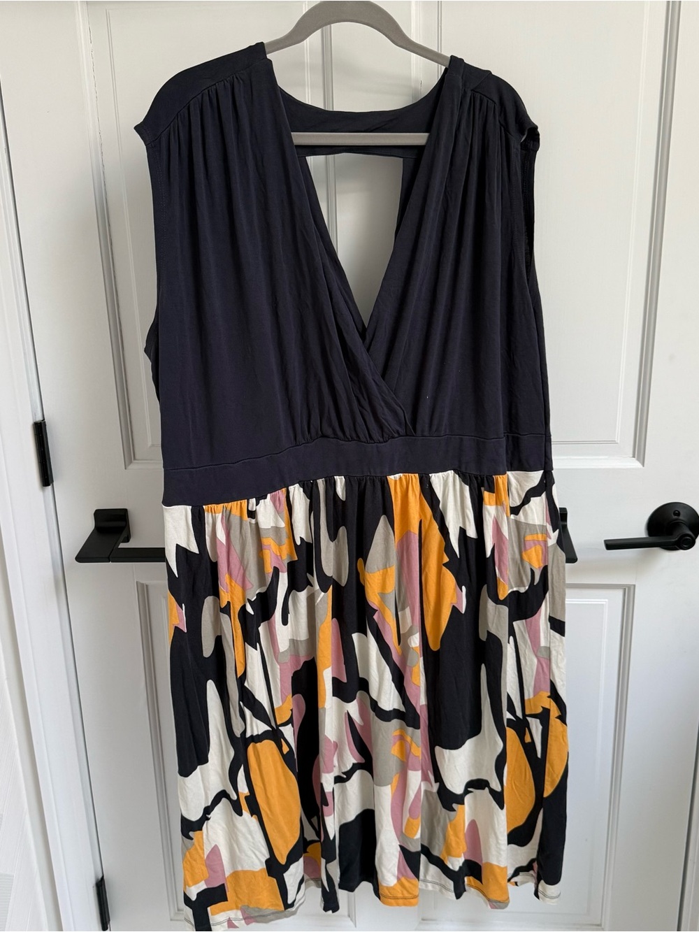 Sleeveless V-Neck Colorblock Mini Dress - Black with Mustard & Pink Print